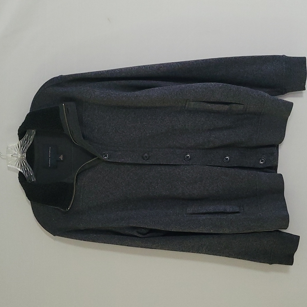 BANANA REPUBLIC SHRPA FZ GRAY ROUND NECK SWEATER FULL ZIP & BUTTON SIDE POCKET M